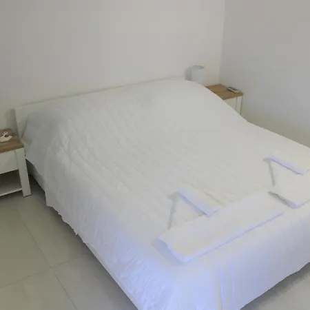 Center Chic Apartment