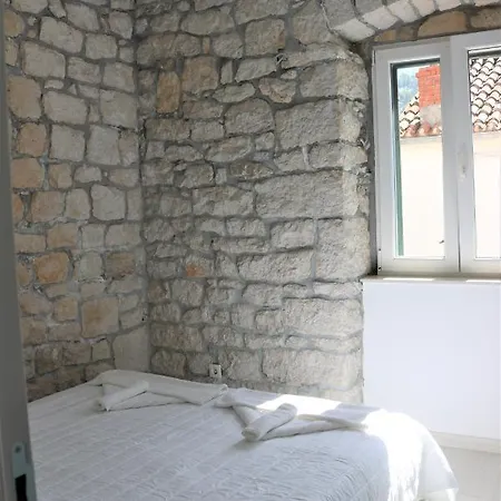 Center Chic Apartment *