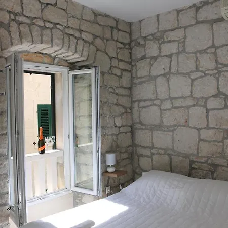 Center Chic Baska Voda