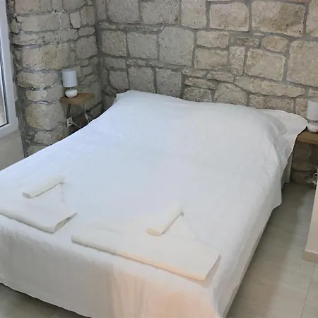Center Chic Apartment Baska Voda